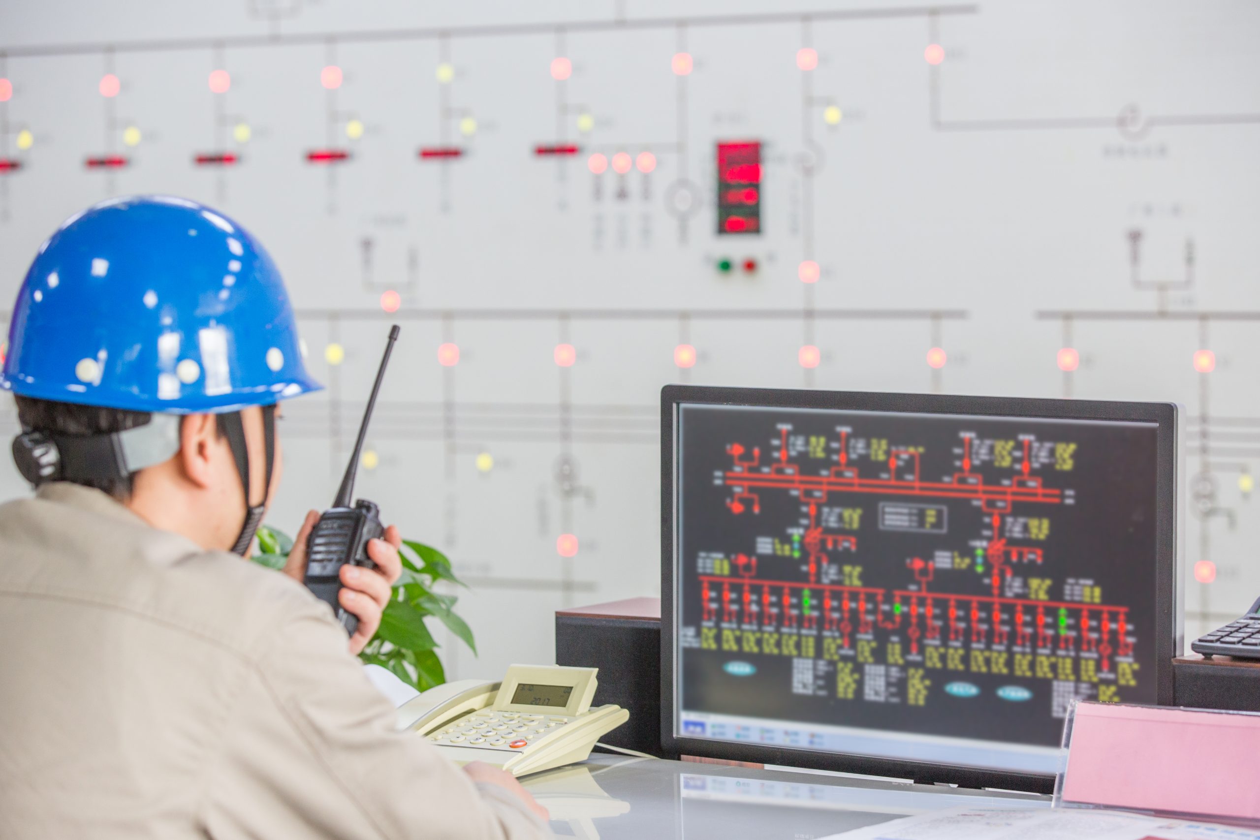 Data centre technical personnel